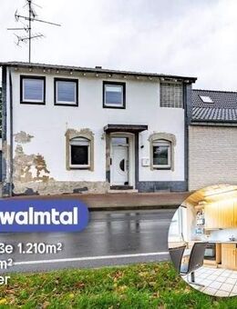 #Rechtsseitig angebautes Zweifamilienhaus in ländlichem Ambiente - Schwalmtal (Nordrhein-Westfalen)