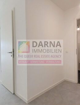 Helle 1,5-Zimmer Neubau-Wohnung mit Balkon, Keller und KFZ-Stellplatz - ERSTBEZUG - - Schönefeld