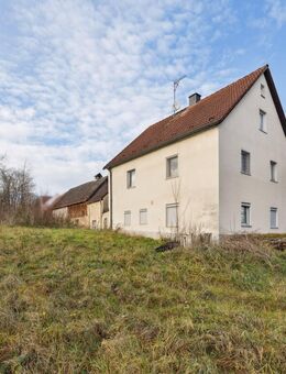 Wohnhaus mit Scheune in idyllischer Lage in Bernheck - Plech
