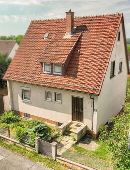 Einfamilienhaus mit Garten in ruhiger Wohnlage in Ebersdorf! - Ebersdorf (Coburg)