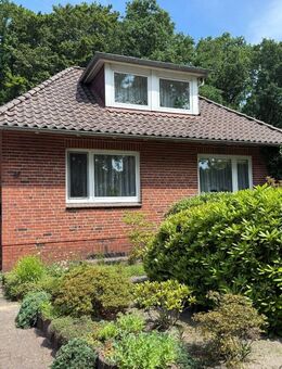 Solides Einfamilienhaus mit schönem Garten in ruhiger Lage von Hemmoor Basbeck - Hemmoor