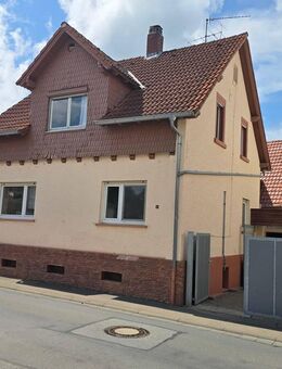 Zeitreise mit Potenzial - Charmantes Bauernhaus mit Scheune, Innenhof und Geschichte - Bensheim