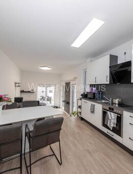 Neuwertige Maisonette-Wohnung mit Terrasse und Garage - Bedburg