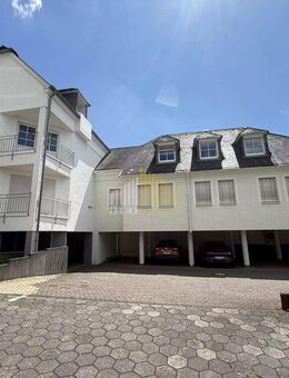 Helle Dachgeschosswohnung mit Balkon und Einbauküche - sofort verfügbar in Bitburg - Bitburg