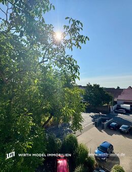Ein-Zimmer-Apartment mit Balkon und Stellplatz in Schweinfurt - Oberndorf - WHG 12 M - Schweinfurt