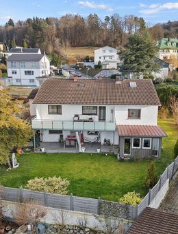 ***Einfamilienhaus in Weingarten mit Sonnenterrasse * 6 Zimmer * 2 Bäder * großer geschützter Garten - Weingarten