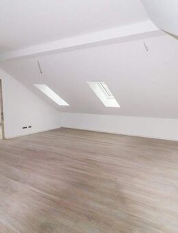 Modernes wohnen - Attraktive 2-Zimmer Penthouse Wohnung! - Oldenburg