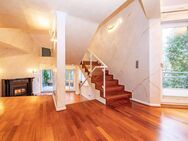 Exklusive Dachgeschoss-Maisonette-Wohnung mit zwei Terrassen und Sauna - Berlin