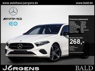 Mercedes A 200, Progressive-Advanced Night, Jahr 2023 - Olpe