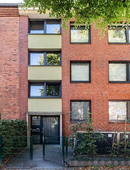 +++ HAMBURG BARMBEK/SÜD - SANIERTES STADTHAUS MIT GARTEN UND VIER HOCHWERTIGEN WOHNEINHEITEN +++ - Hamburg