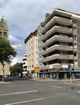 Große Zimmer im Düsseldorfer Zentrum - Düsseldorf