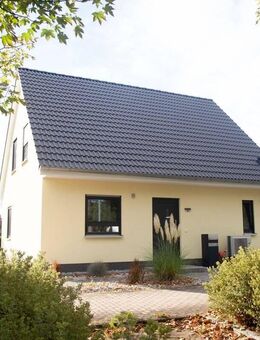 NEU in Zeitz! Grundstück mit Haus nach Wunsch - alles aus einer Hand - Flair 110 - Zeitz