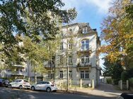 Striesen, im Hochparterre: Balkon & Wanne + Dusche - Dresden