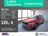 VW T-Roc, 1.5 TSI MOVE, Jahr 2023 - Offenbach (Main)