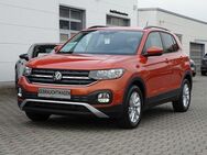 VW T-Cross, 1.0 TSI Life Digital, Jahr 2022 - Meißen