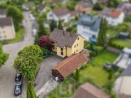 Solides Zweifamilienhaus | Großes Grundstück | Doppelgarage | Carport & Stellplätze - Calw