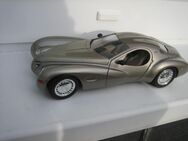 1:18 Modellauto--Chrysler Atlantic 27 € VB - Meckenheim