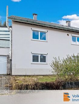 Teilsaniertes Ein-/Zweifamilienhaus - Straßberg