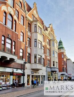Wohn - Geschäftshaus mit 6 Wohneinheiten beste Altstadt Lage. Entwicklungspotential - Renov.bedarf - Lübeck