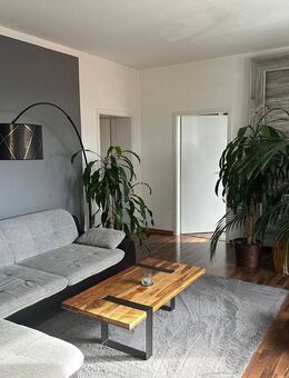 Schöne 2 Raum Wohnung mit Einbauküche in Weinböhla - Weinböhla