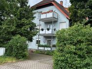 kleine 3 Zimmer DG-Wohnung in Eichwalde - Eichwalde