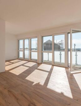 KOMFORTABLER ZWEITBEZUG // Geräumige 2-Raum-Wohnung mit Balkon und Fußbodenheizung - Schkeuditz