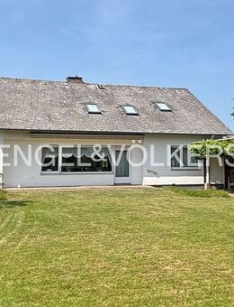 Einfamilienhaus mit großem Garten und Garage in bester Lage - Koblenz