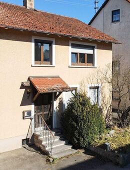 Gemütliches Zuhause am Ortsrand ... ca. 1.130 m² Grundstück . Nebengebäude - Gammertingen