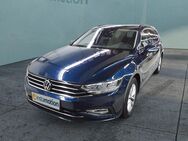 VW Passat Variant, 1.5 TSI Business, Jahr 2024 - München