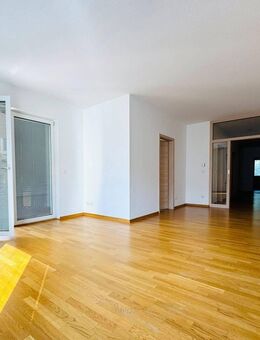 Hochwertige 4-Zimmer Stadtwohnung mit Garten / Nähe ZEISS Hightech-Standort in Jena - Jena