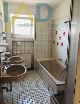 Lichtdurchflutete 3-Zimmer-Wohnung mit Terrasse und Tiefgaragenstellplatz - Lollar