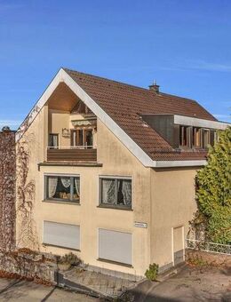 Einmalige Gelegenheit am Ravensburger Sonnenbüchel - 3-Fam.-Haus in exponierter Wohn-/Aussichtslage - Ravensburg