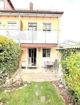 Gepflegte und charmante 2,5-Zimmer-Erdgeschoss-Wohnung mit kleinem Garten in Erding - Erding