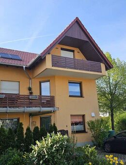 Reserviert - Top-Sanierte 3-Zimmer-Dachgeschoss-Wohnung mit Blick auf Erfurt - Erfurt