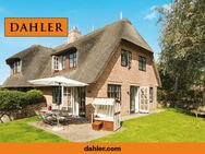 Familienfreundliche Reetdach-Doppelhaushälfte im Dorfkern - Kampen (Sylt)