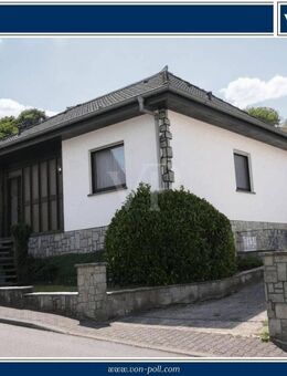 Familienfreundliches Einfamilienhaus mit großzügigem Garten und Sauna - Niedernhausen