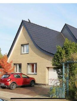 Ein Zuhause zum Wohlfühlen: Gepflegtes Mehrfamilienhaus in zentraler und ruhiger Lage von Cuxhaven - Cuxhaven