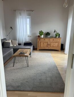 Moderne Dachgeschosswohnung mit Balkon und herrlichem Ausblick in Lörrach - Lörrach