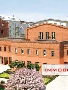 IMMOBERLIN.DE – Toplage! Einzigartige Altbauwohnung mit Südbalkon beim Weißensee - Berlin