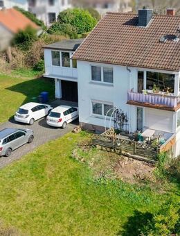 Großzügiges 2-Familienhaus in sonniger Lage von Gelnhausen - Gelnhausen