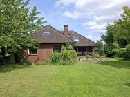6,5-Zimmer-VIEBROCK-Einfamilienhaus mit Doppelgarage und Außenpool - Tostedt