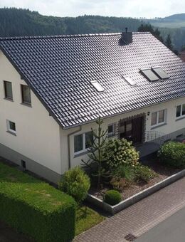 Sehr gepflegtes Zweifamilienhaus in ruhiger Lage von Bleialf - Bleialf