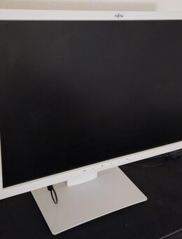 Fujitsu 24 Zoll Monitor+Gaming Tastatur+Gaming Maus - Herne