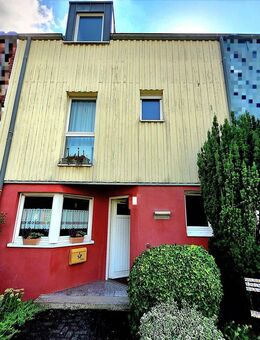 Familientraum in beliebtem Viertel mit Garten und Garagen! - Neuss