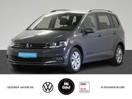 VW Touran, 2.0 TDI elek Heckkl, Jahr 2023 - Hannover