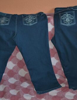 2 blaue Damen Jeanshosen mit Stretch - Duisburg