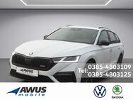 Skoda Octavia, 2.0 TSI Combi, Jahr 2021 - Schwerin