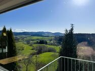 Einfamilienhaus mit herrlichem Fernblick, Nähe Schönberg, Bayerischer Wald - Schönberg (Regierungsbezirk Niederbayern)