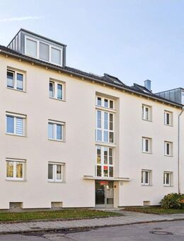 München-Untermenzing - Bezugsfreie 2-Zimmer-Dachgeschosswohnung mit südlicher Dachterrasse - München