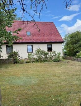 Charmantes Einfamilienhaus mit idyllischem Garten in Oberuckersee - Oberuckersee